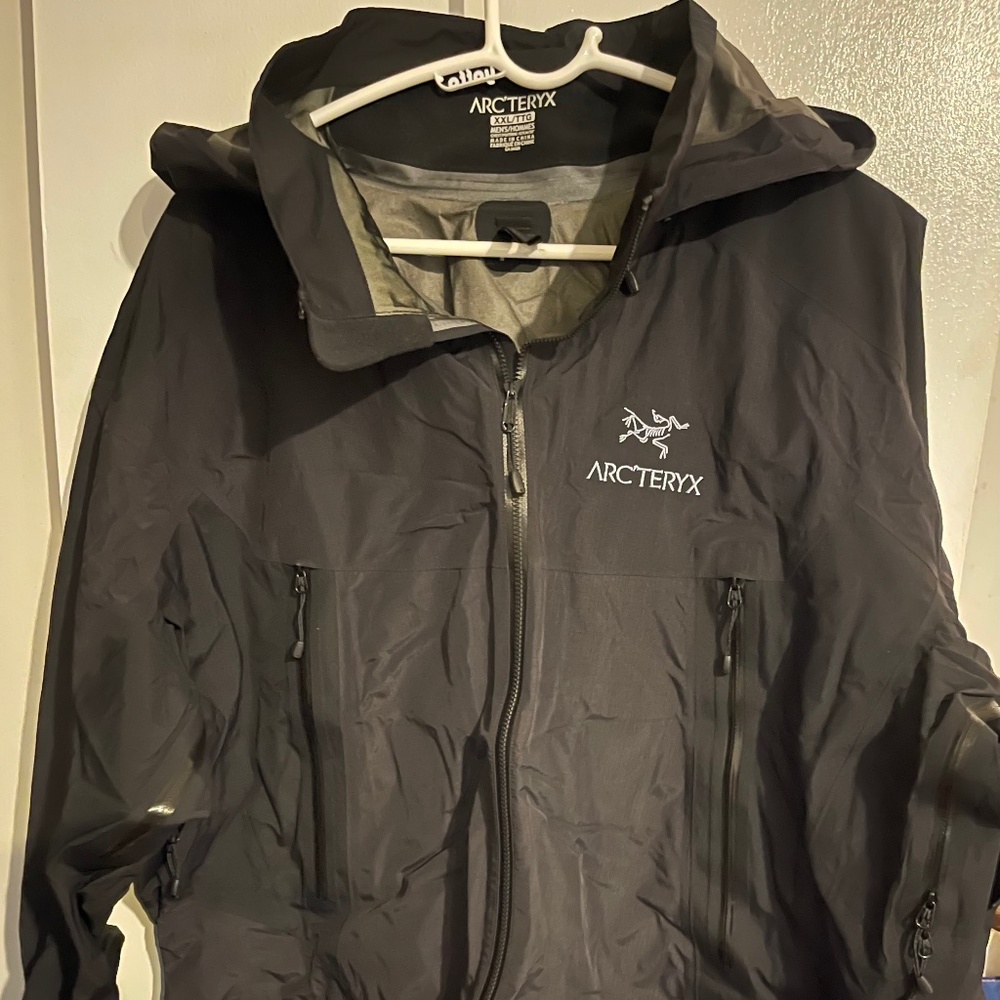 Arc’teryx Gore Tex Shell Jacket - Picture 1 of 4